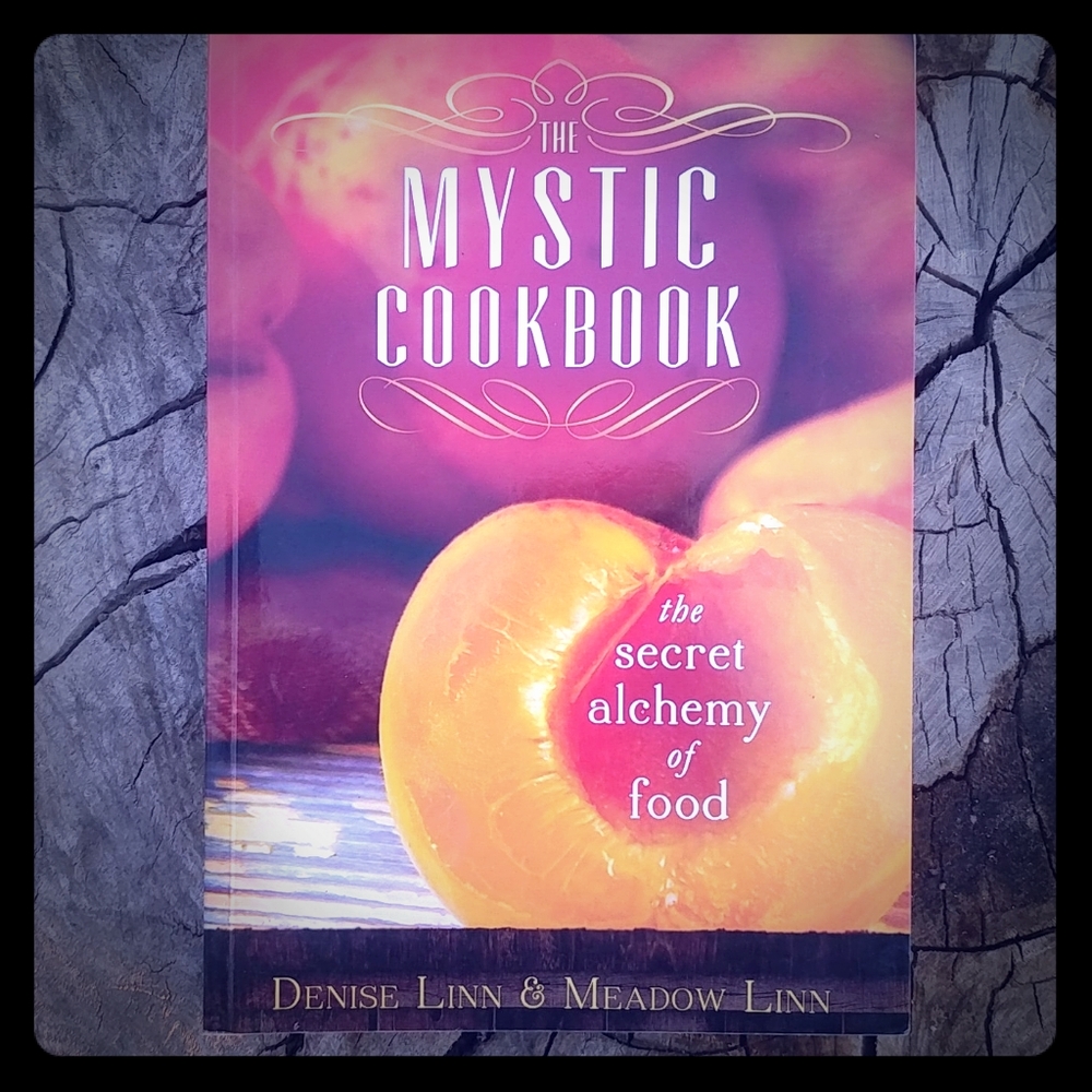 The Mystic Cookbook ❤️💛💚💘💙💜♥️